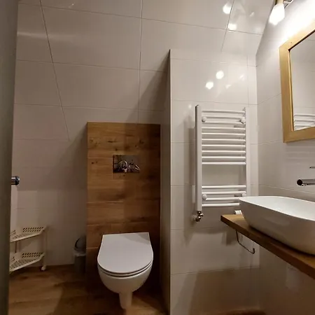 Krystyna I Andrzej Lukaszczyk Z Widokiem Na Gory I Stacje Narciarska ホームステイ Ciche Małe