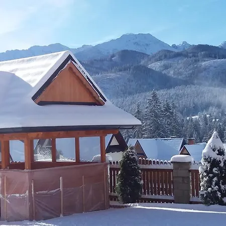 Krystyna I Andrzej Lukaszczyk Z Widokiem Na Gory I Stacje Narciarska * Ciche Małe